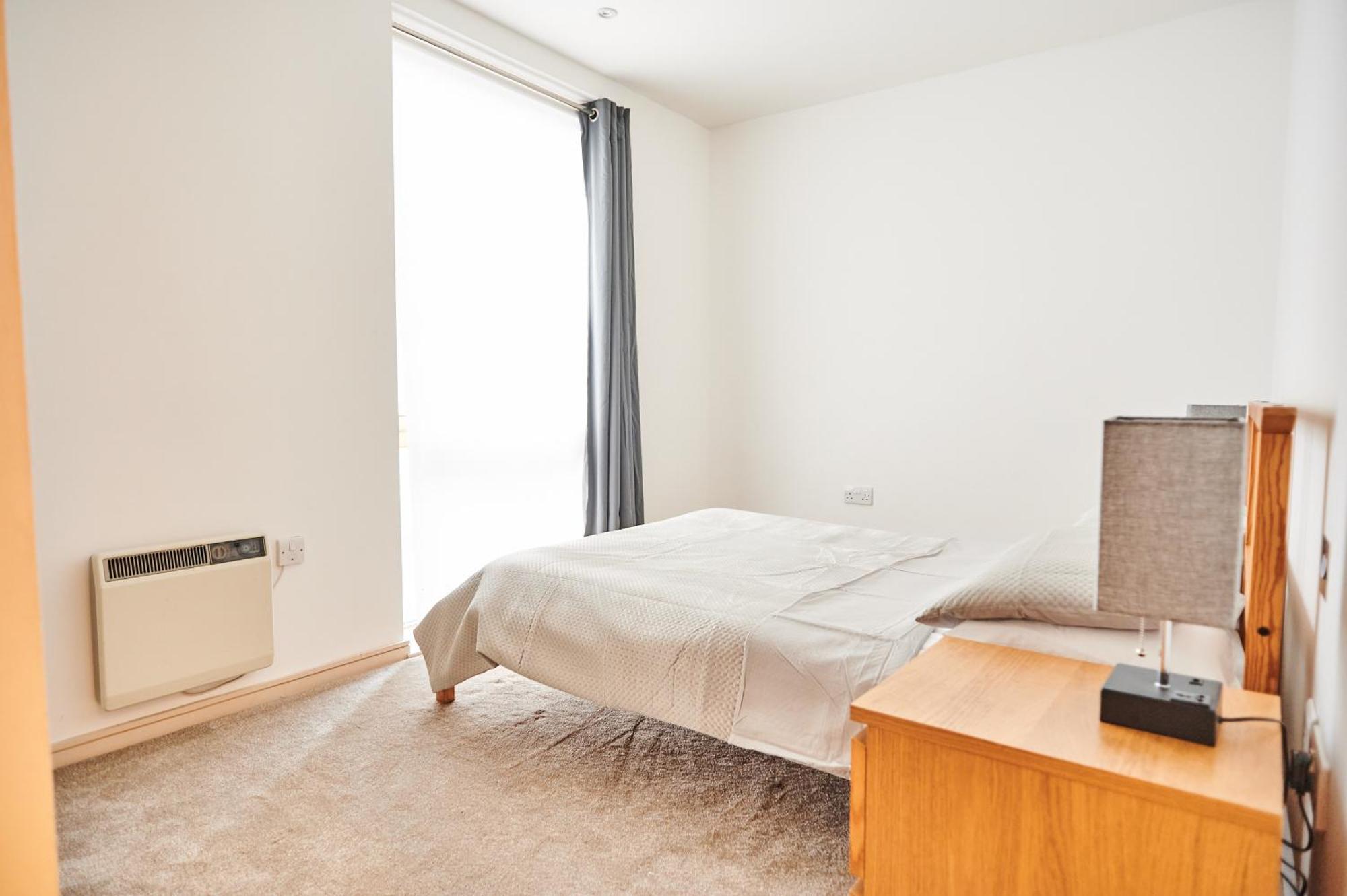 Bright 2 Bedroom Flat In Old Street With Balcony 런던 외부 사진